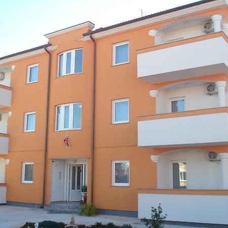 Apartments Buzleta Fažana エクステリア 写真
